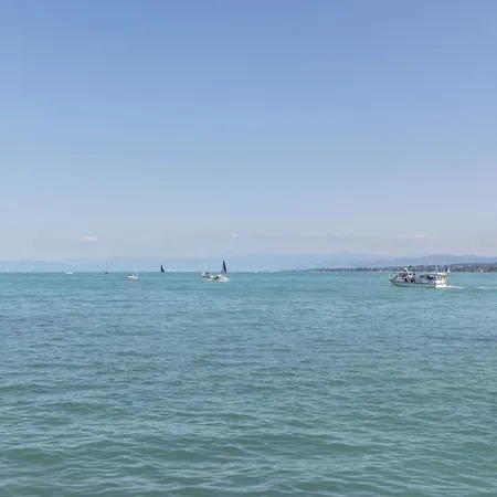 Haus Unterseeblick - Rosengarten Gaienhofen (Baden-Wurttemberg)